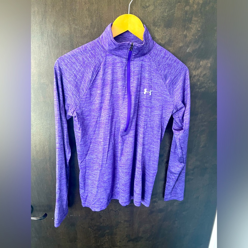 Under Armour heatgear half zip top women like new